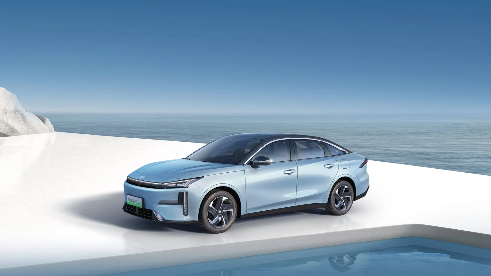Geely Galaxy L6 EM-i, официальный вид автомобиля
