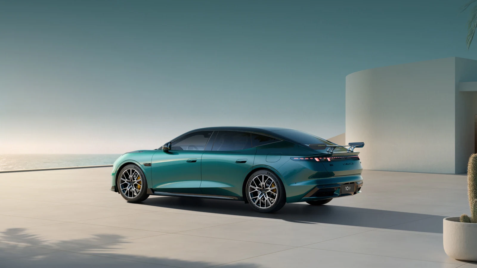 Lynk & Co 10+, официальный вид автомобиля